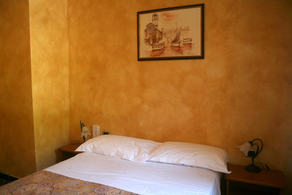Pensione Sorriso Vernazza Kamer foto
