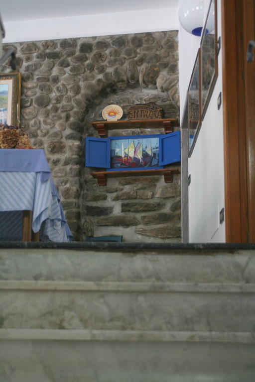 Pensione Sorriso Vernazza Buitenkant foto